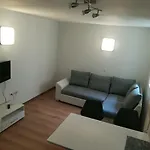Top Line Lägenhet